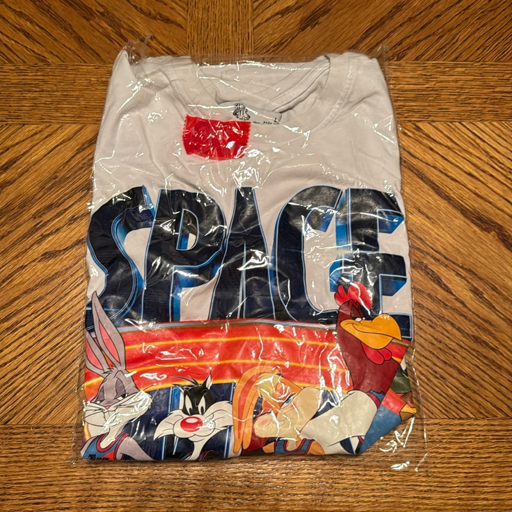 NWT SpaceJam T-Shirt